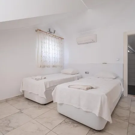 Vila Solo - Adel Villa, 4 Bedroom Private At Oludeniz